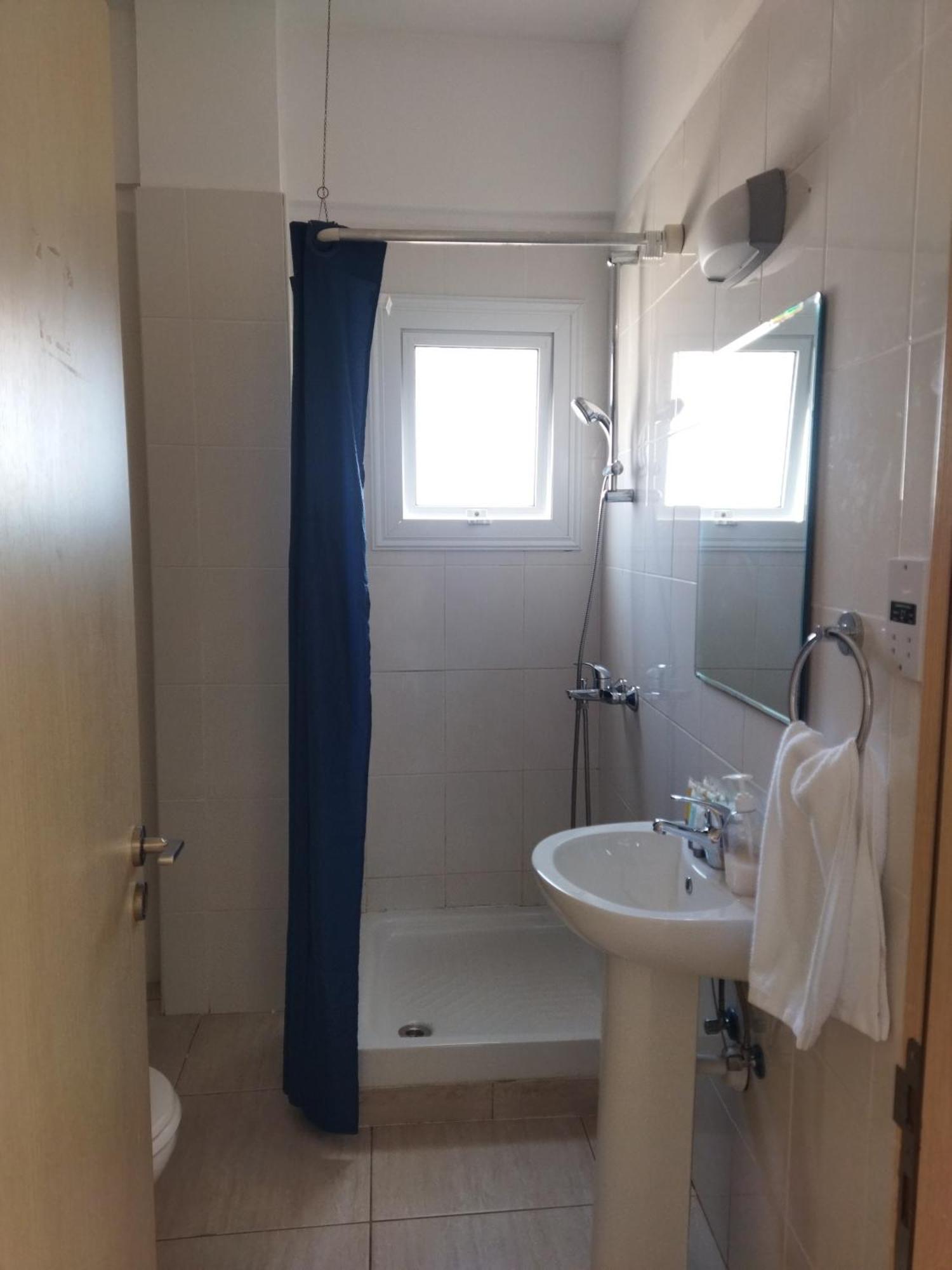 Napa Charles Apts Ajía Nápa Kültér fotó